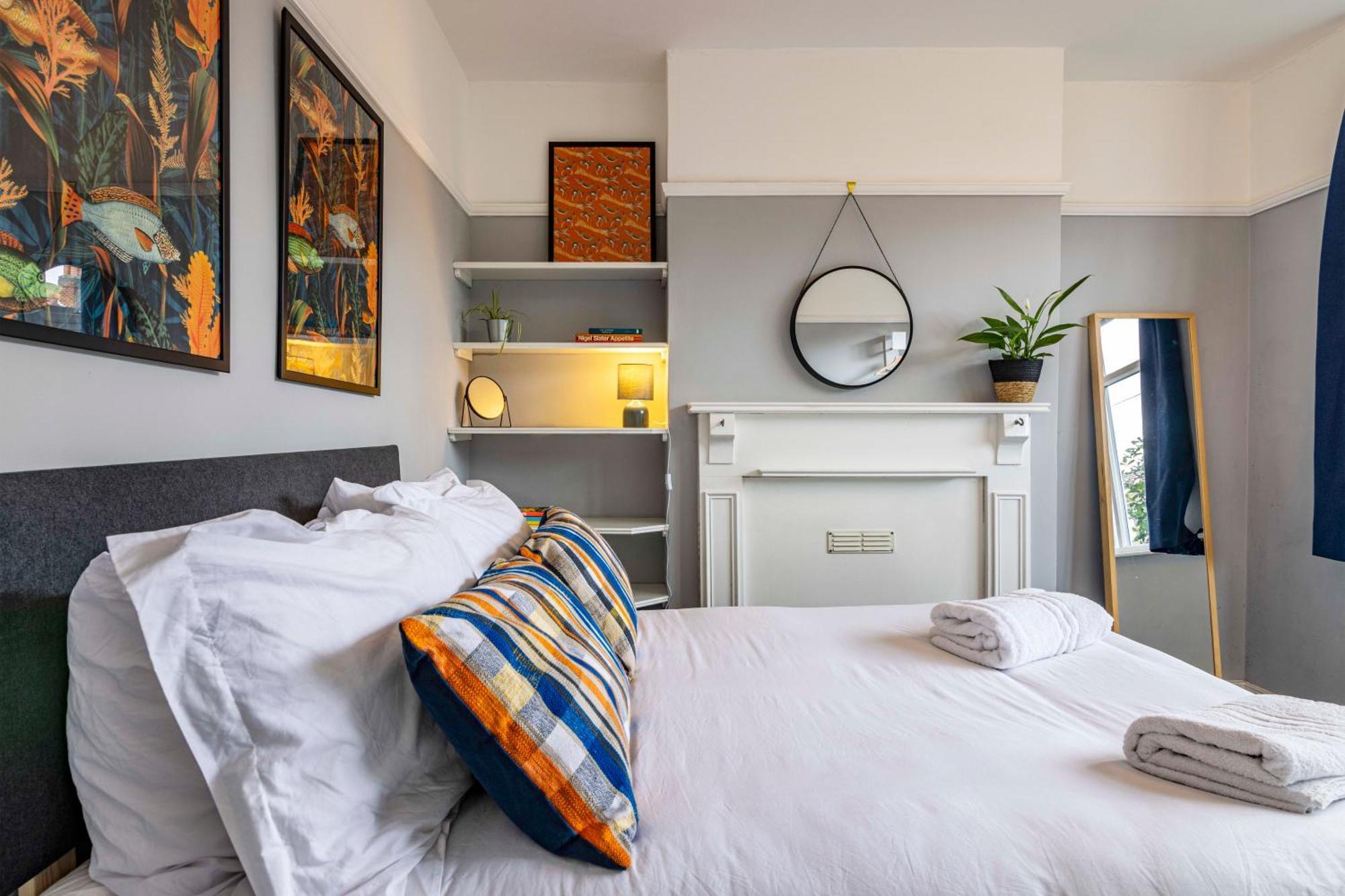 Lovely 4Bdr Home- Off Street Parking Sleeps 7 Нотингам Екстериор снимка